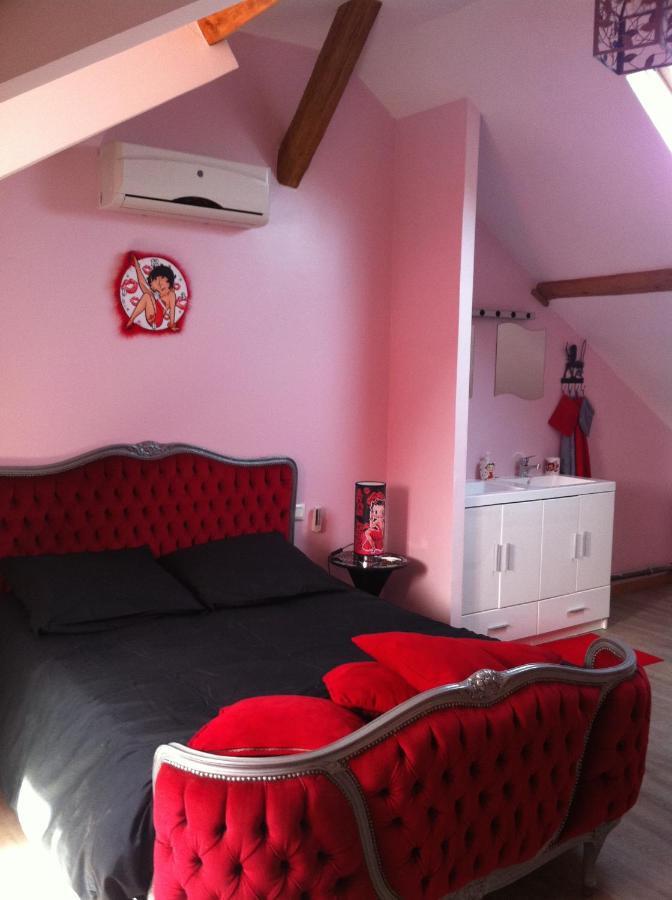 Bed and Breakfast Le Petit Manoir Farceaux Екстер'єр фото