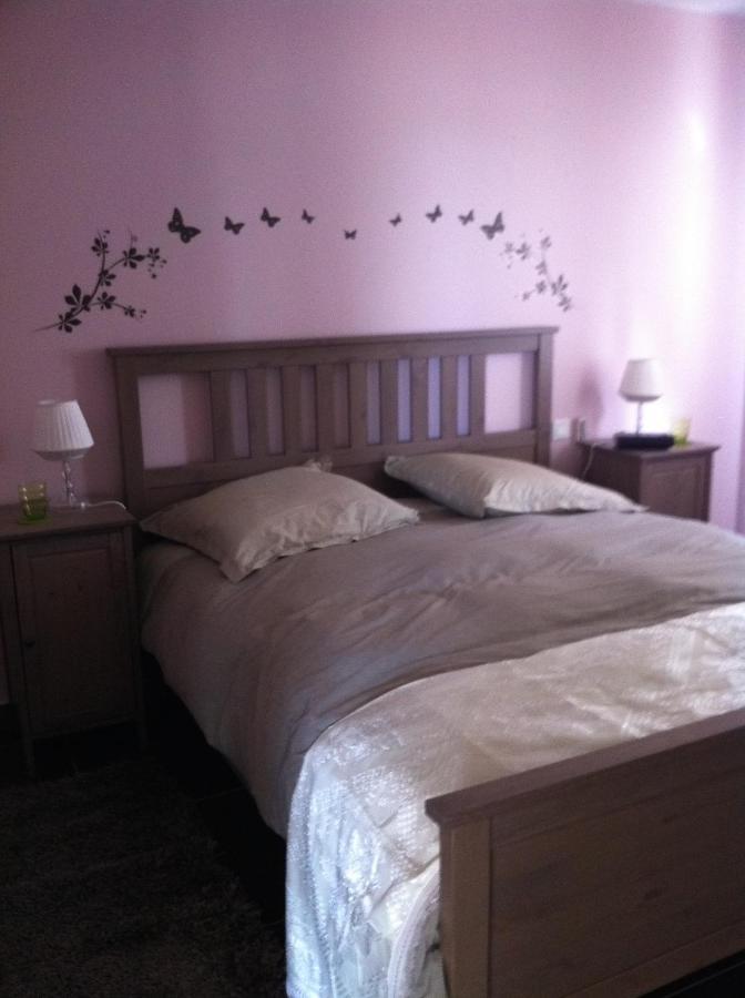 Bed and Breakfast Le Petit Manoir Farceaux Екстер'єр фото